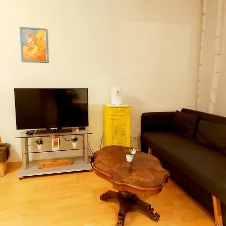Ferienwohnung In Zentrale Lage Apartment
